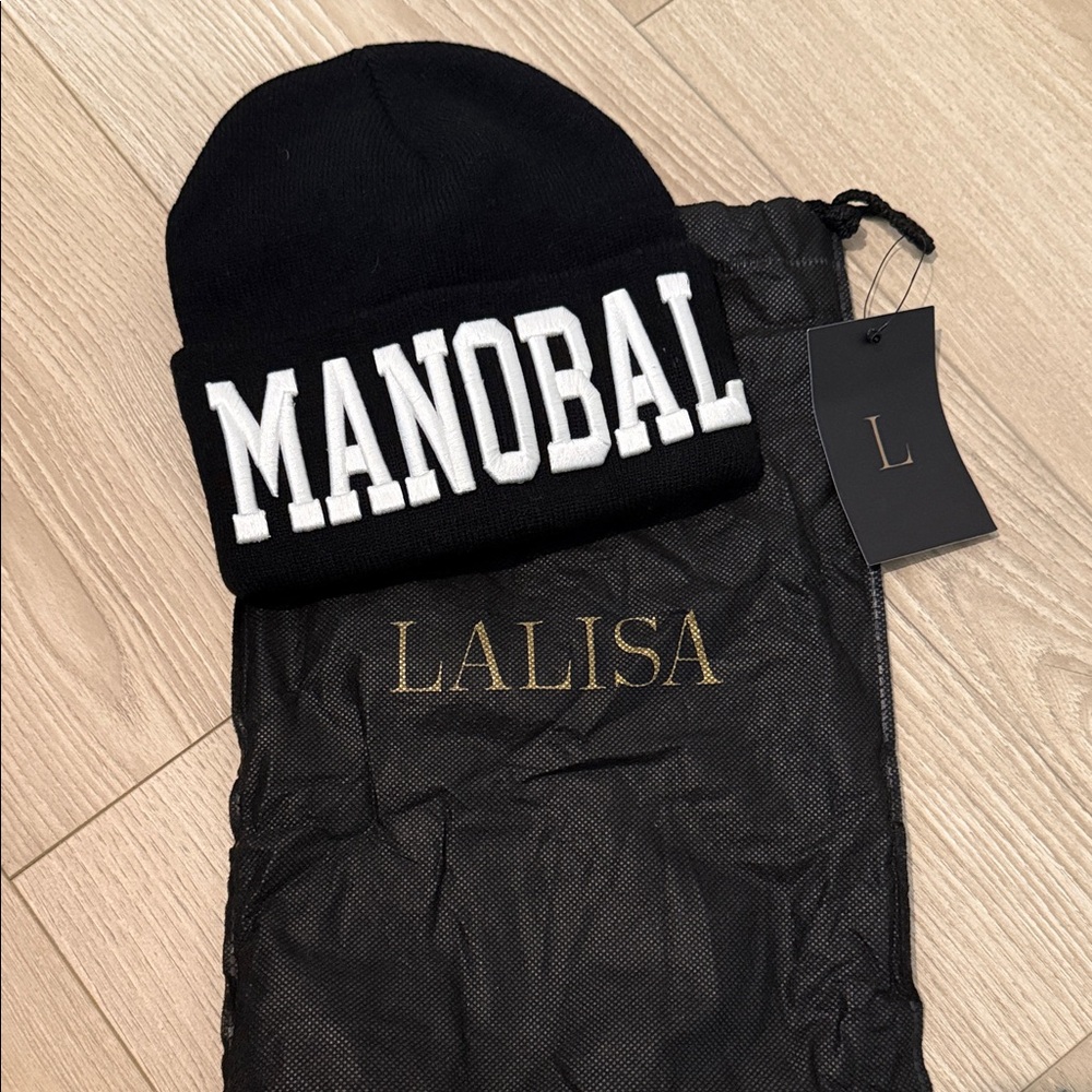Lalisa blackpink beanie